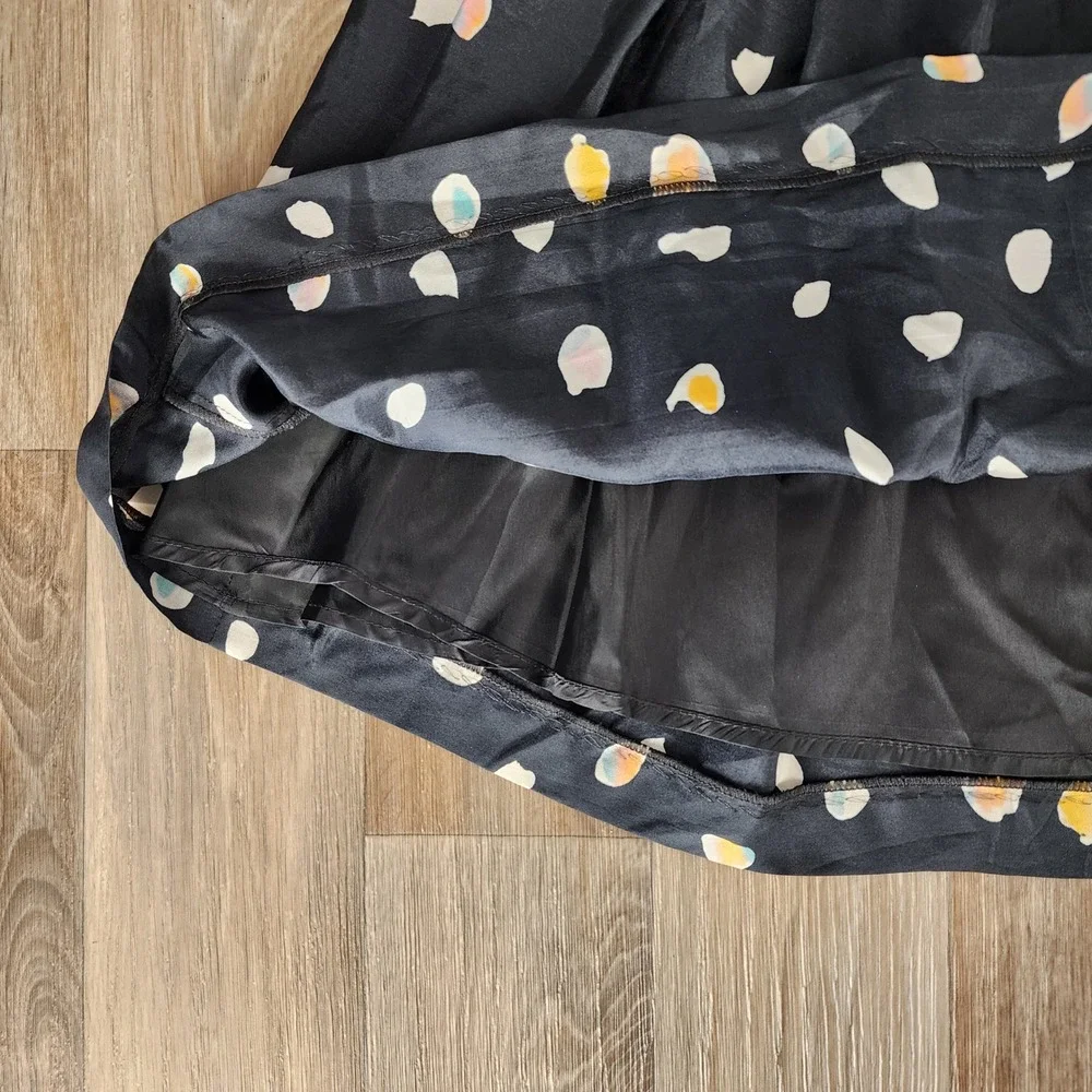 Tara Jarmon Navy Blue 100% Silk Polka‎ Dot Pleated Mini Skirt Made In France 36
